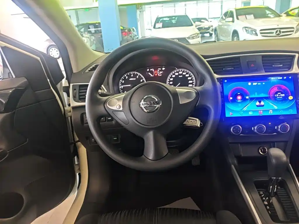 Nissan Sylphy — миниатюра 11