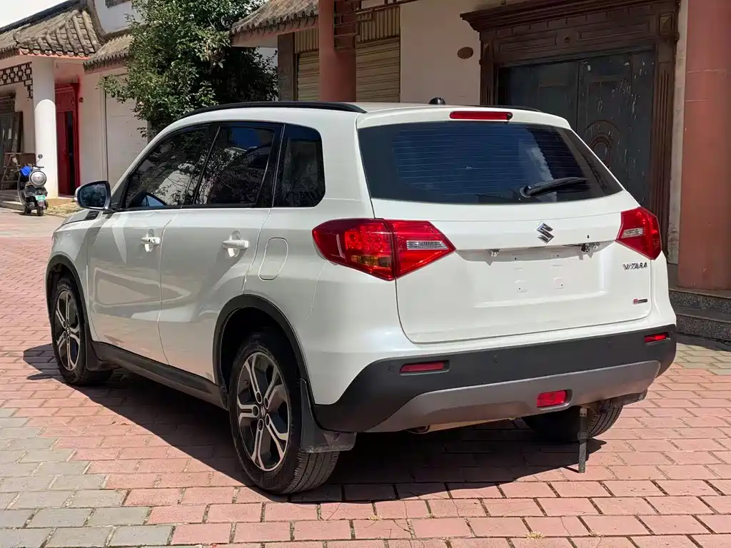 Suzuki Vitara — миниатюра 13