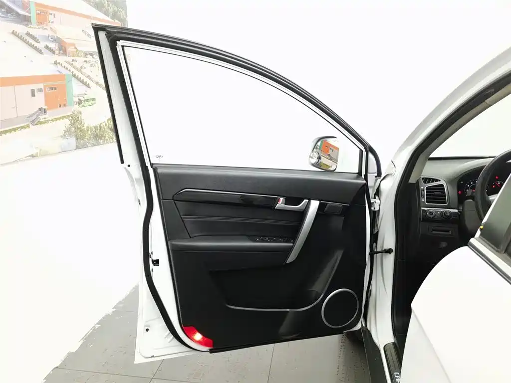 Chevrolet Captiva 2014 2.4L Flagship 7 мест