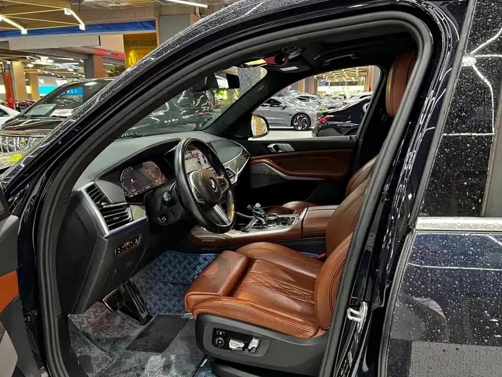 BMW X7 — миниатюра 3