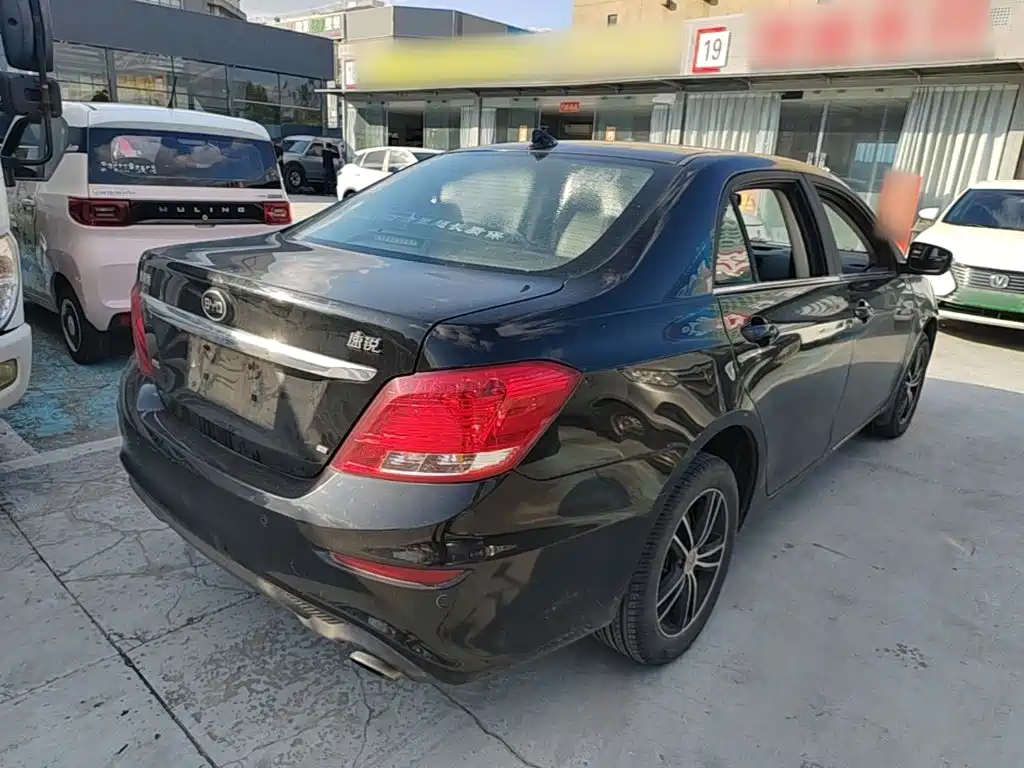 BYD Surui — миниатюра 5