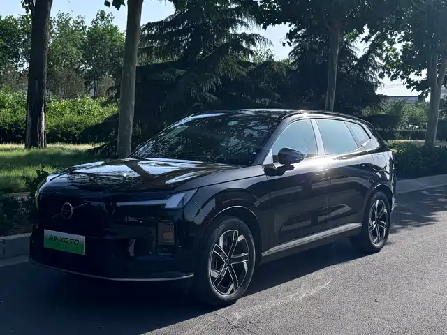 Volvo XC70 PHEV
