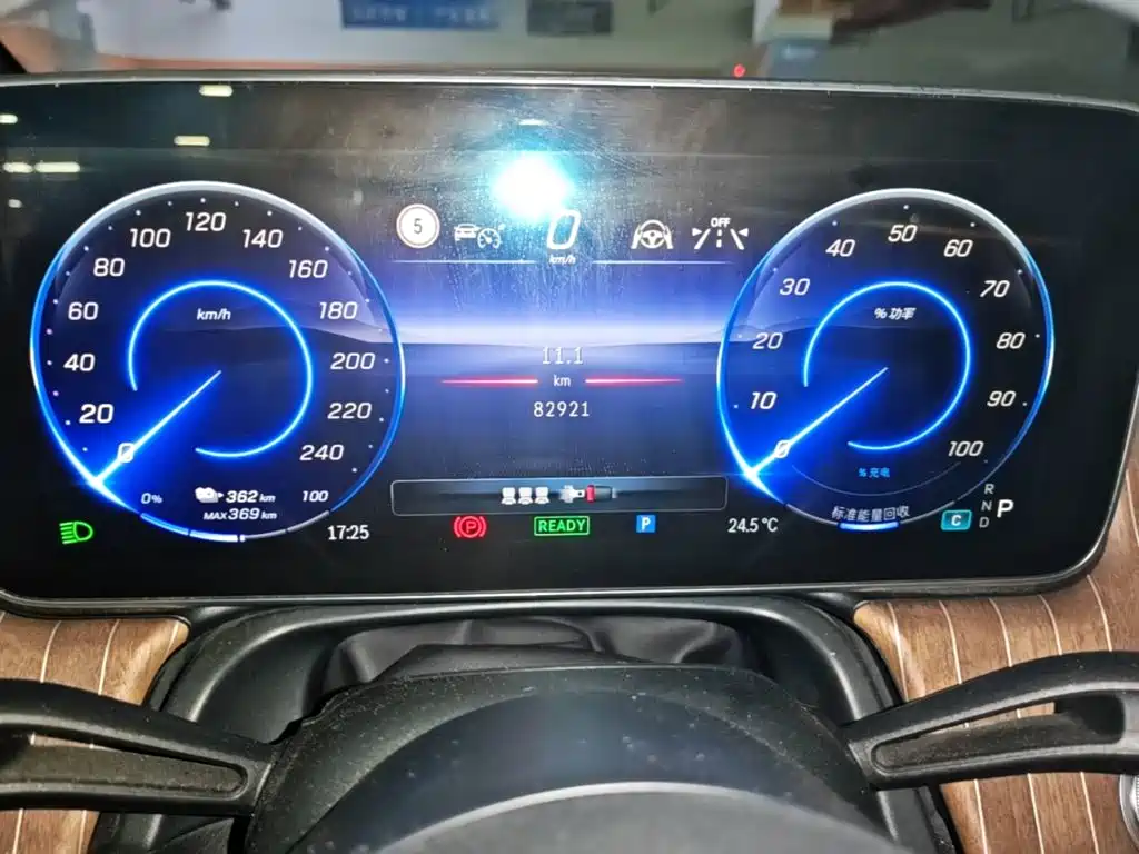 Mercedes-Benz EQE — миниатюра 16