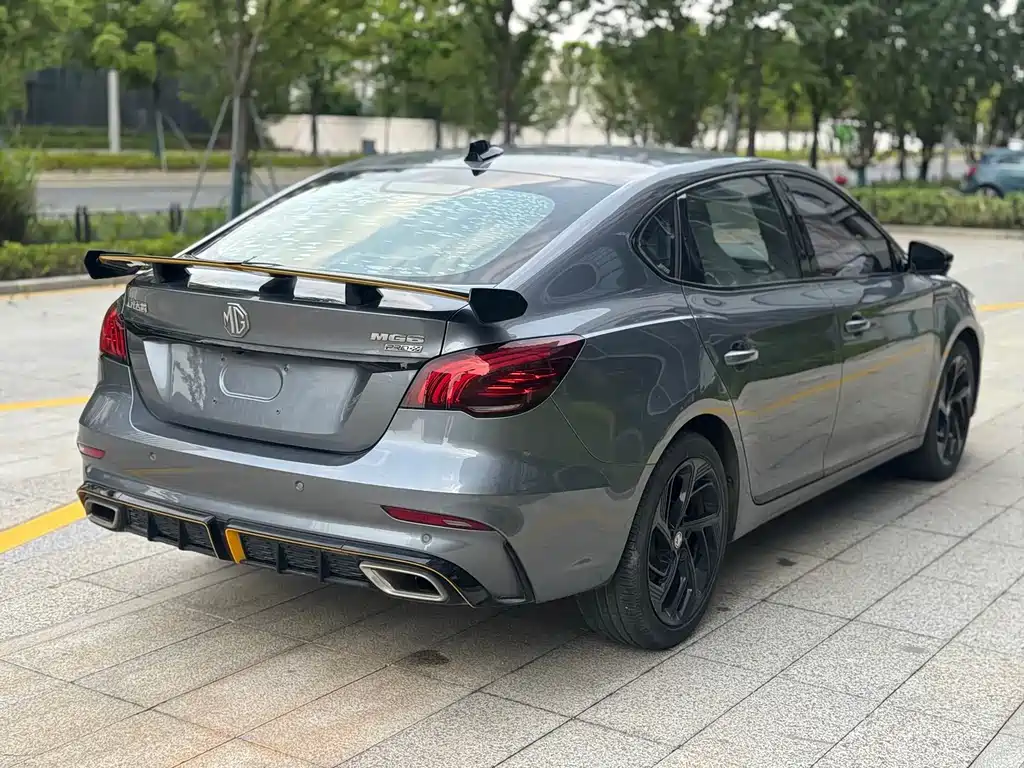 MG MG6 — миниатюра 4