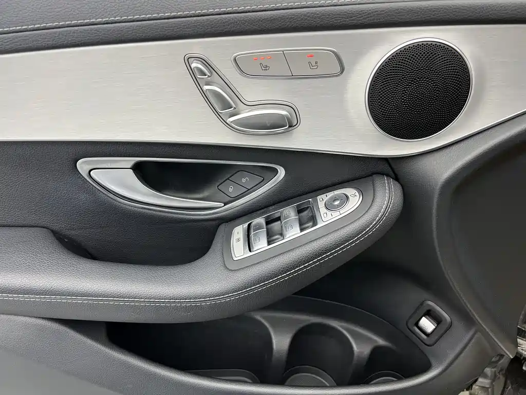 Mercedes-Benz GLC 2021 GLC 260 L 4MATIC