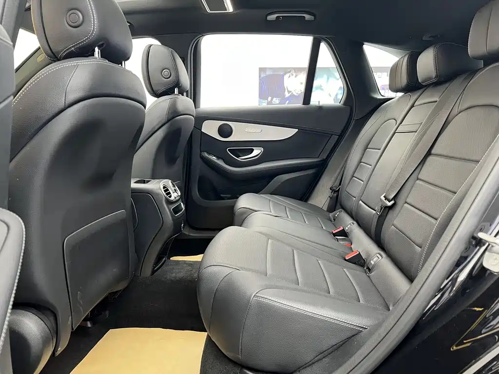 Mercedes-Benz GLC 2021 GLC 260 L 4MATIC