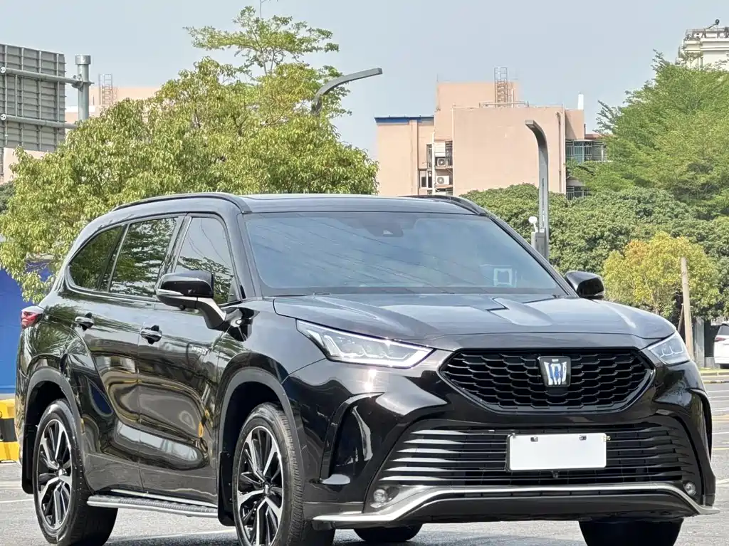 Toyota Crown Kluger 2021 2.5L HEV Luxury