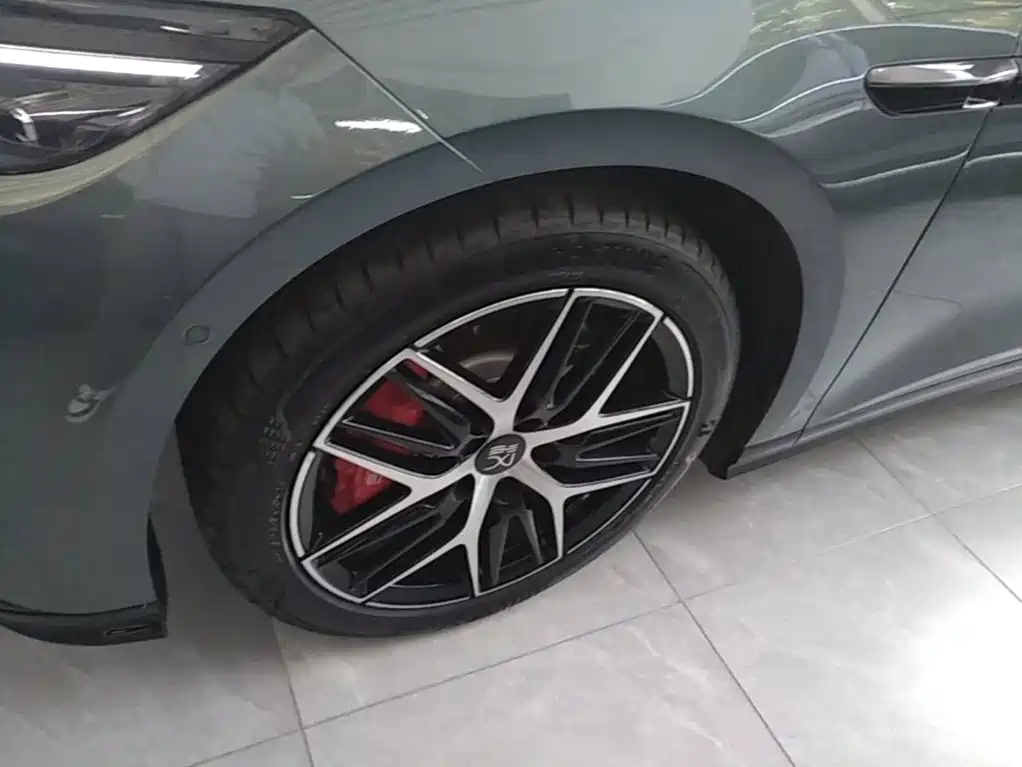 BYD Хань Ли — миниатюра 23