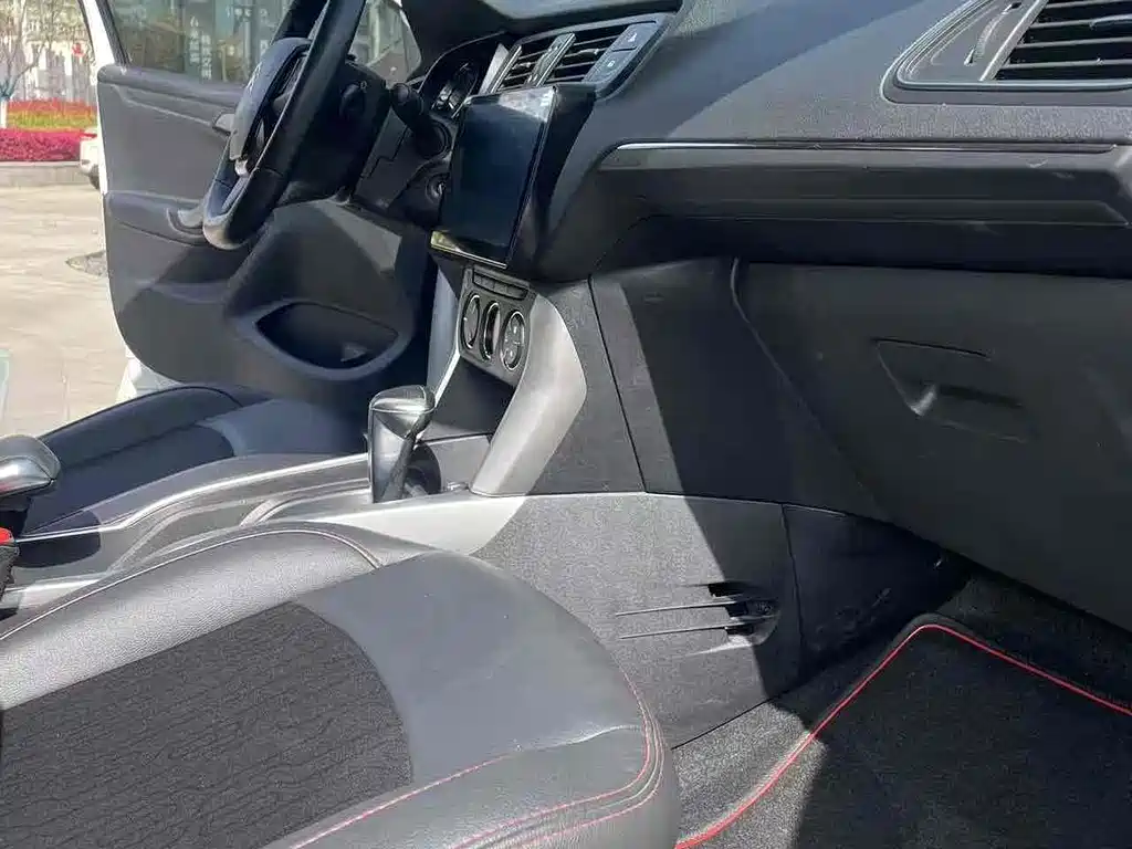 Citroen C3-XR — миниатюра 10