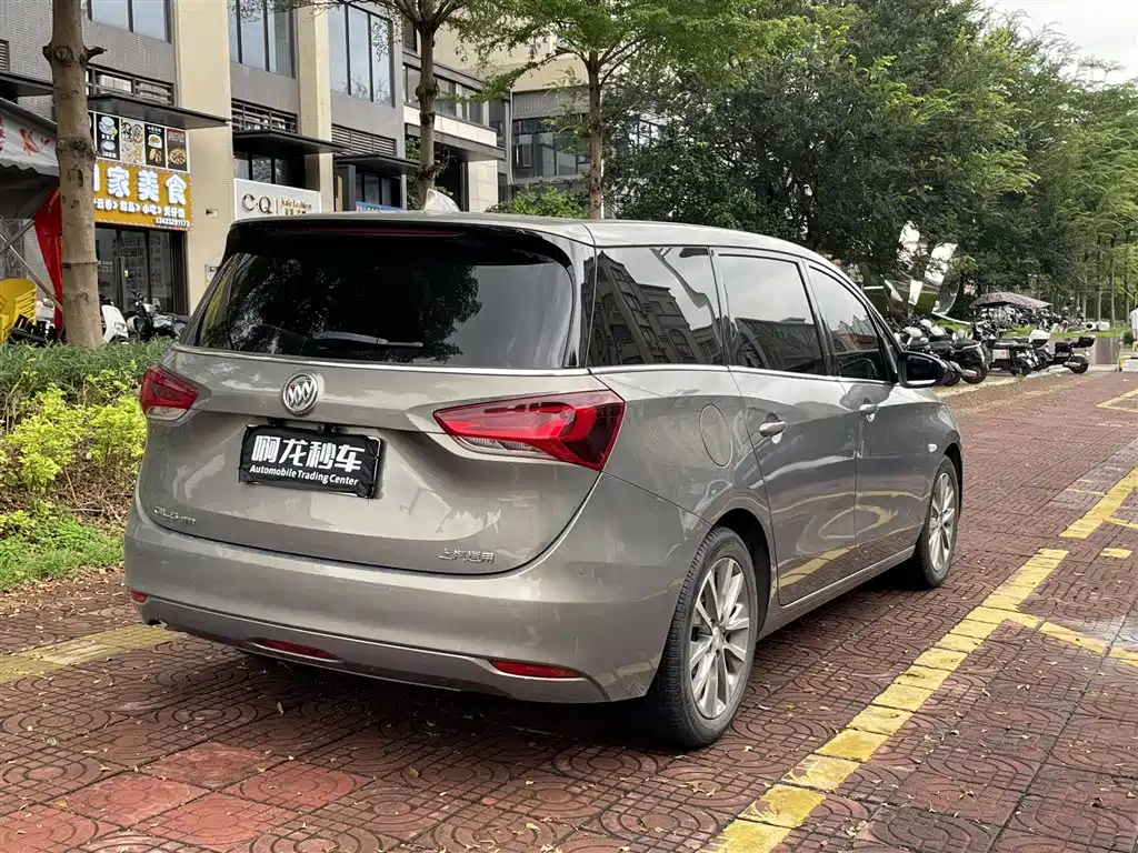 Buick GL6 — миниатюра 9