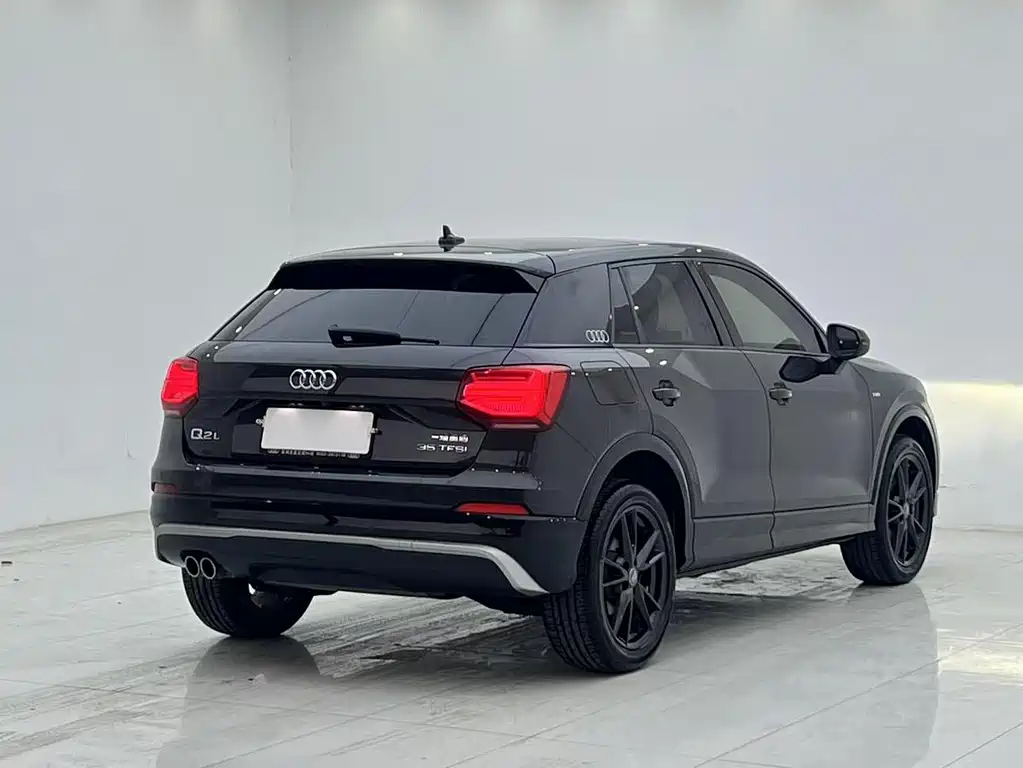 Audi Q2L — миниатюра 7