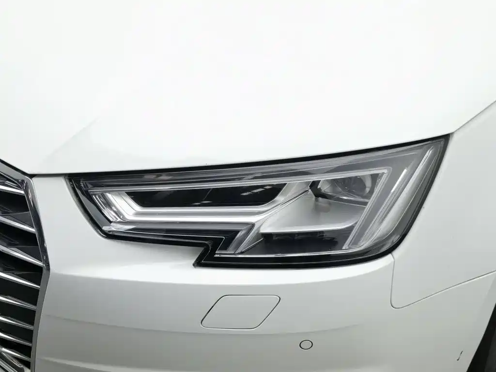 Audi A4L — миниатюра 7