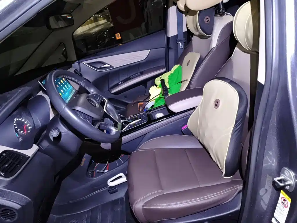 BYD MAX New Energy — миниатюра 11