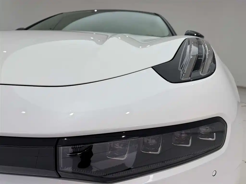 ZEEKR EXTREME KRYPTON 001