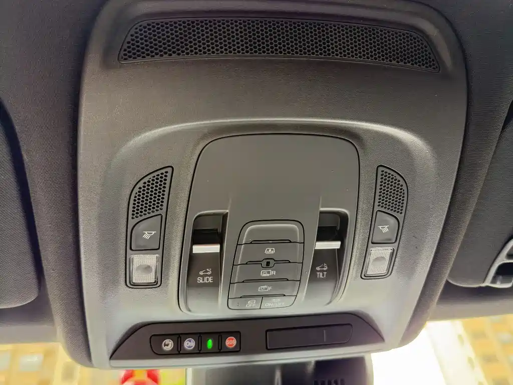 Cadillac CT6 — миниатюра 21
