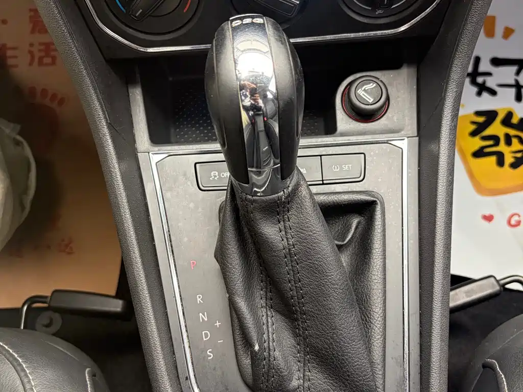Volkswagen Lavida — миниатюра 15