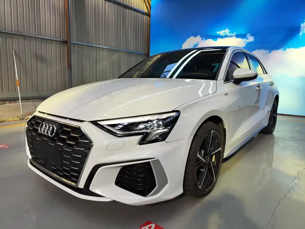 Купить Audi A3