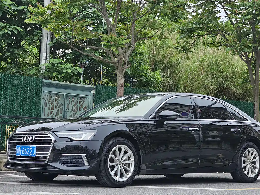 Audi A6L 2020