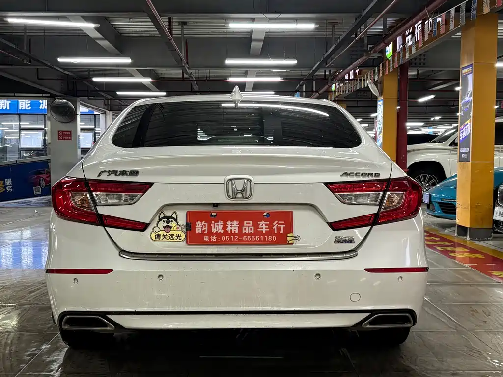 Honda Accord — миниатюра 4