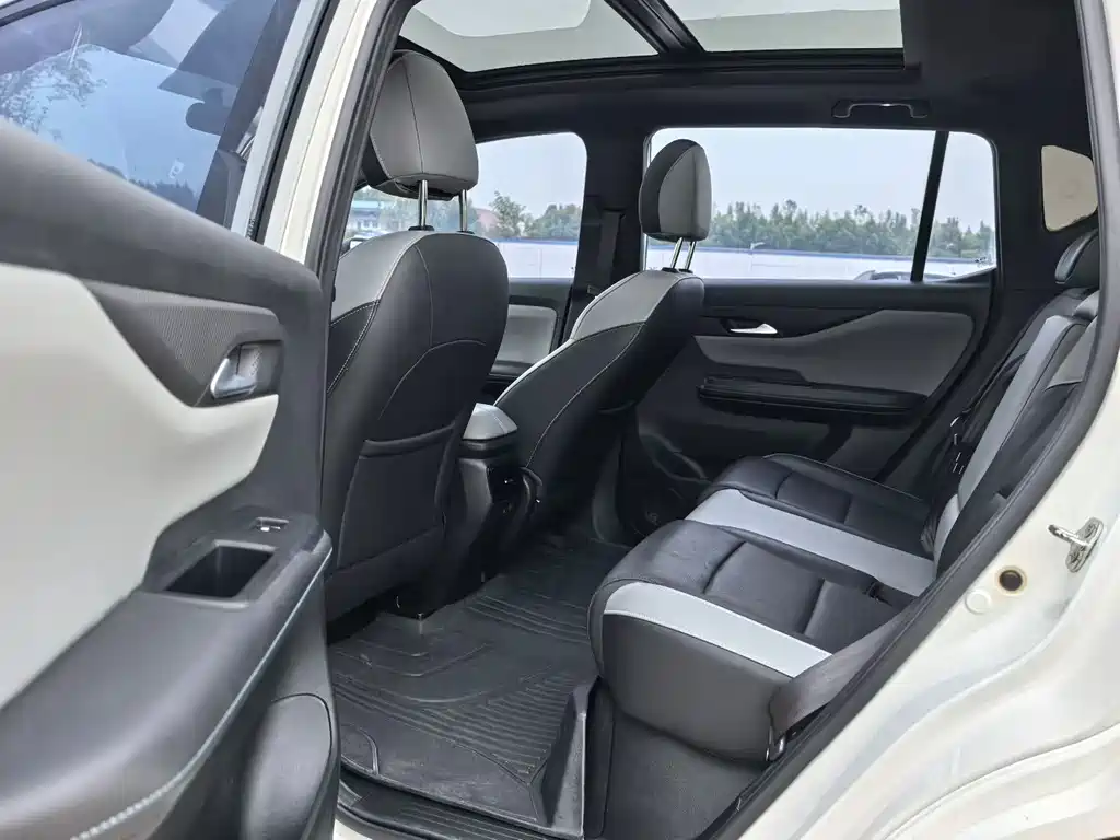 Hycan Z03 — миниатюра 5