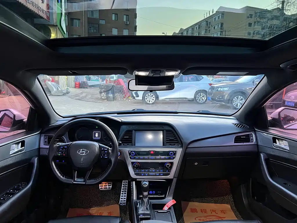 Hyundai Sonata — миниатюра 7