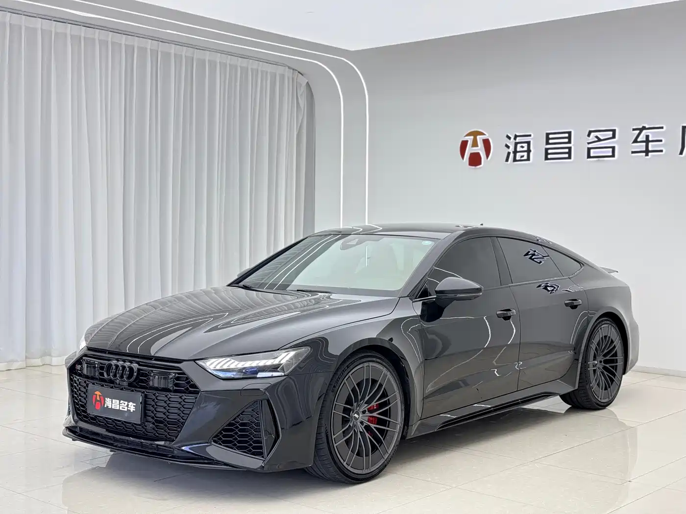奥迪RS 7 2024款 RS 7 4.0T Sportback performance 2024
