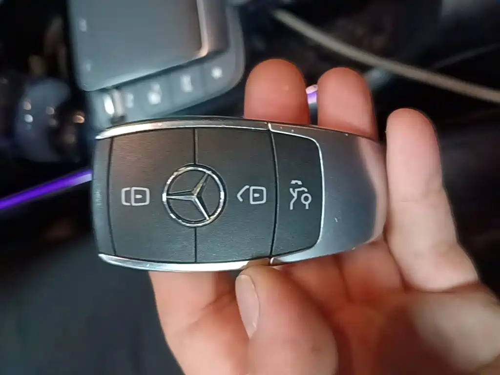 Mercedes-Benz EQB — миниатюра 9