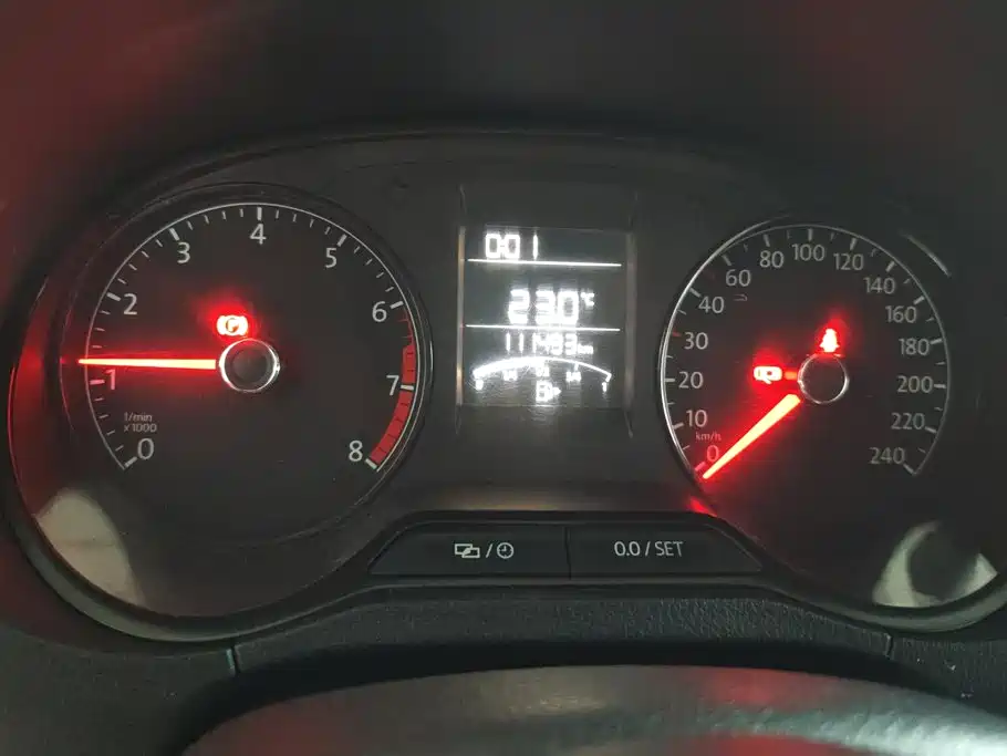 Volkswagen Polo — миниатюра 14