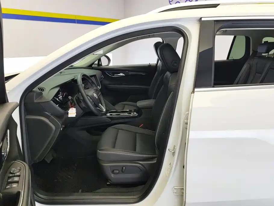 Buick Envision Plus — миниатюра 9