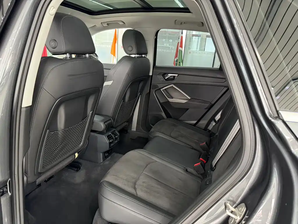 Audi Q3 2022 35 TFSI Fashion