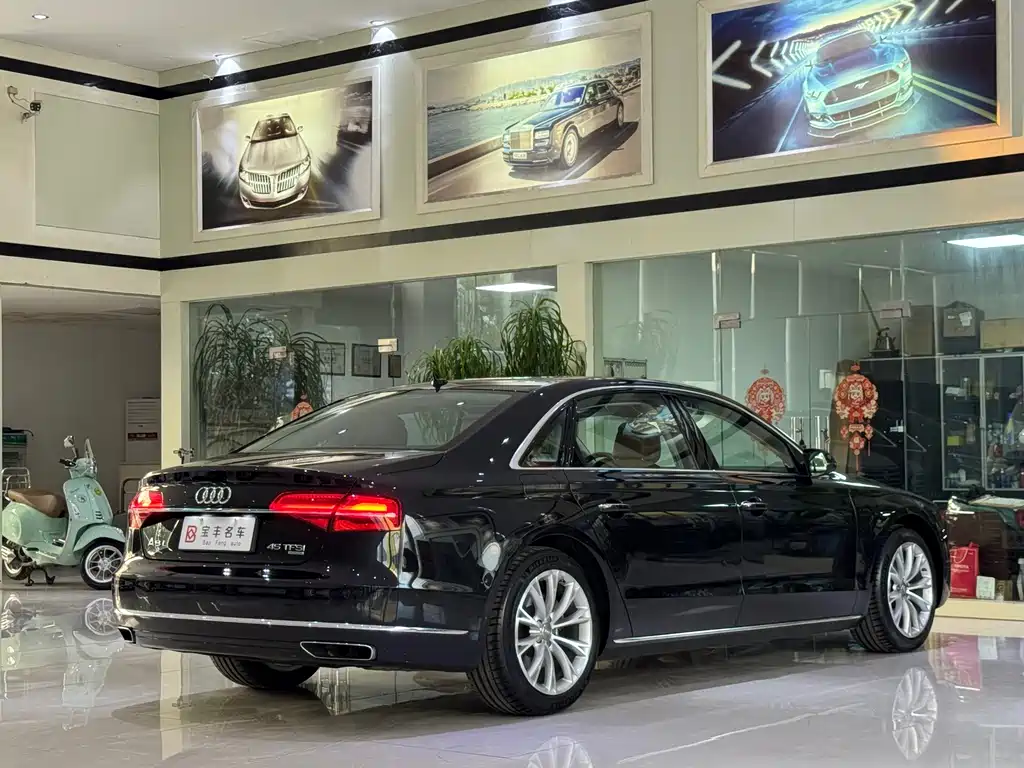 Audi A8 — миниатюра 20