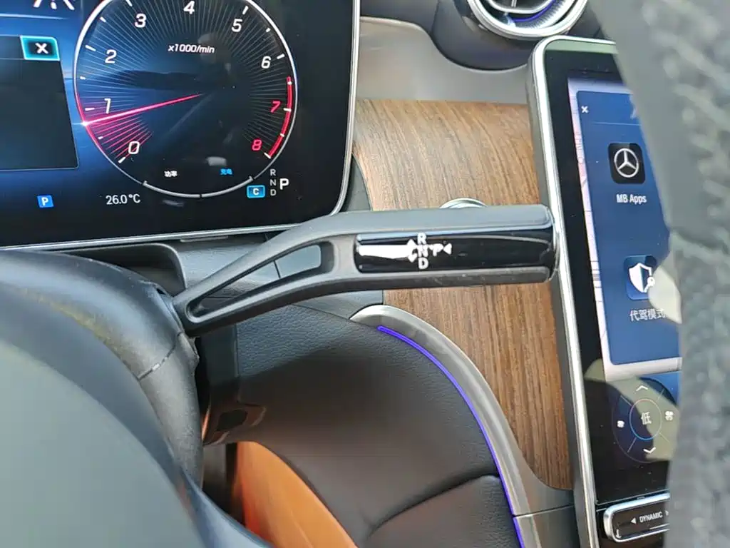 Mercedes-Benz GLC — миниатюра 14