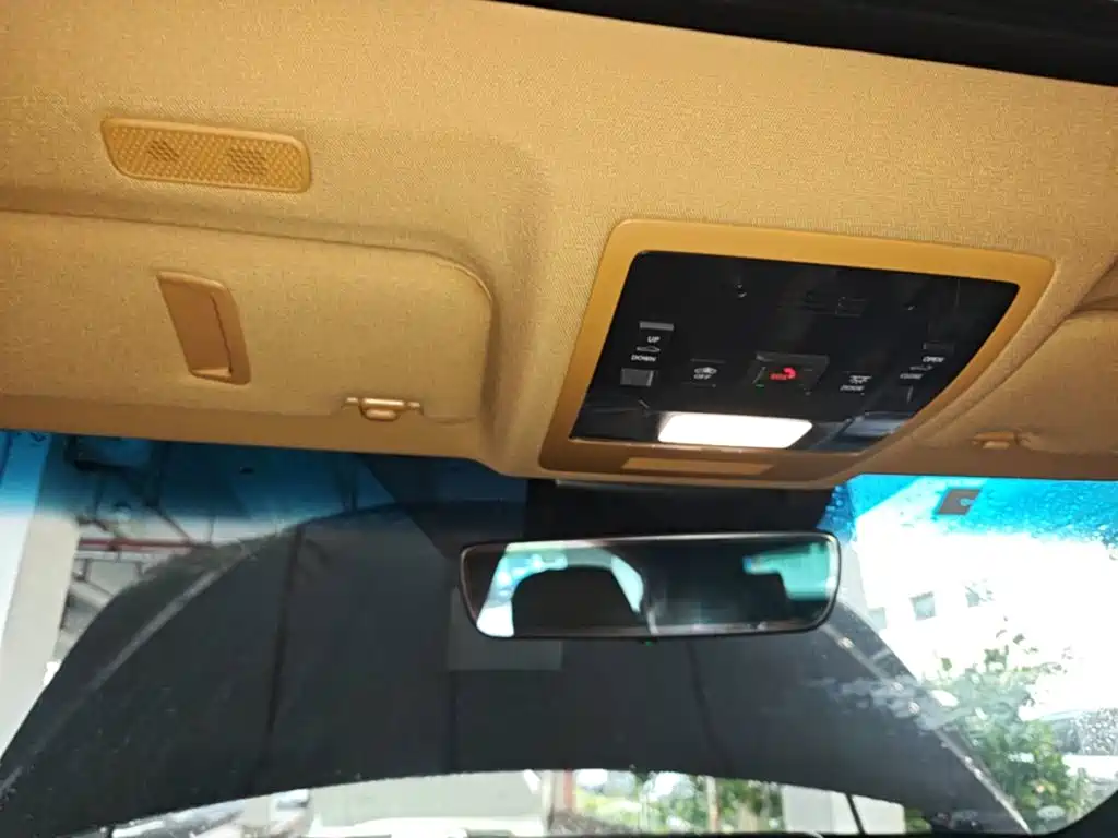 Lexus ES — миниатюра 18