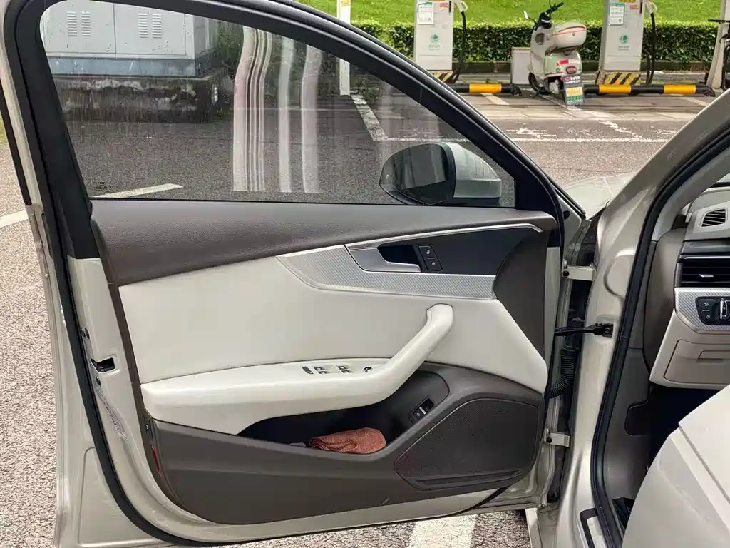 Audi A4L — миниатюра 15