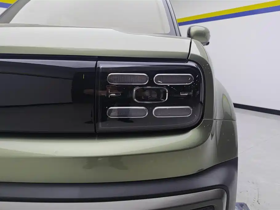 BAOJUN YUE ALSO PLUS