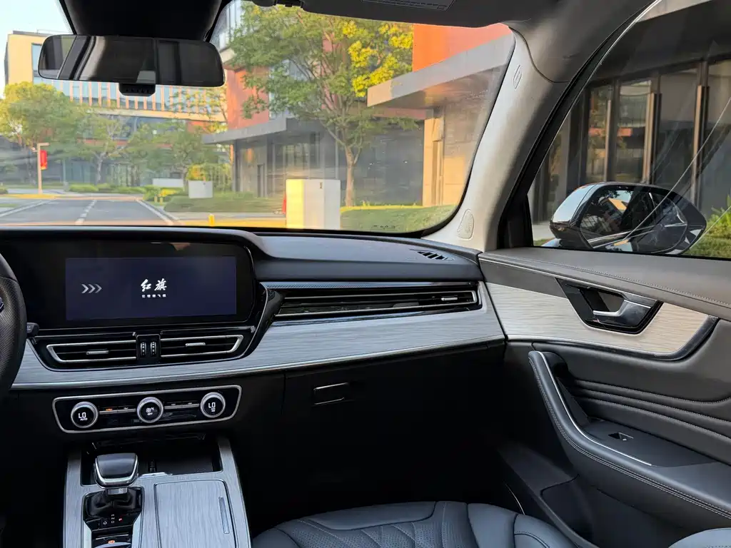 Hongqi Hongqi HS5 — миниатюра 15