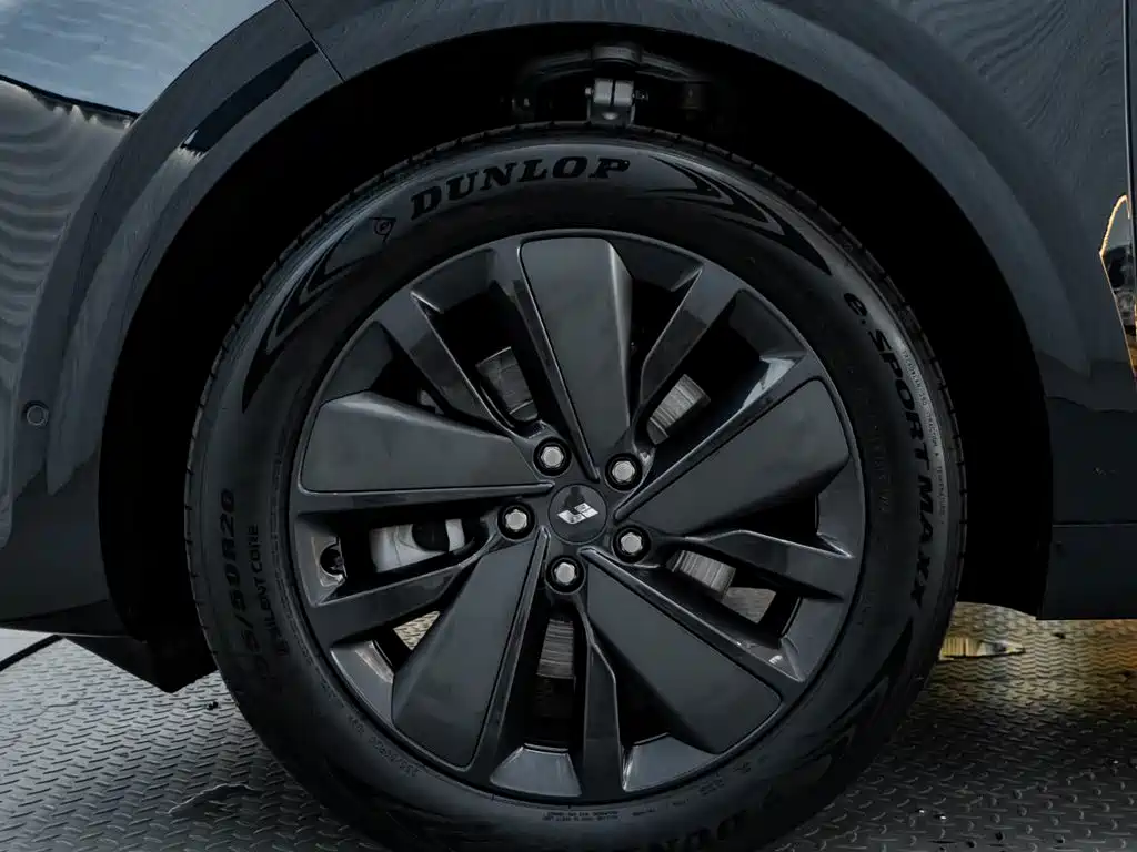 Li Auto Li L6 — миниатюра 11