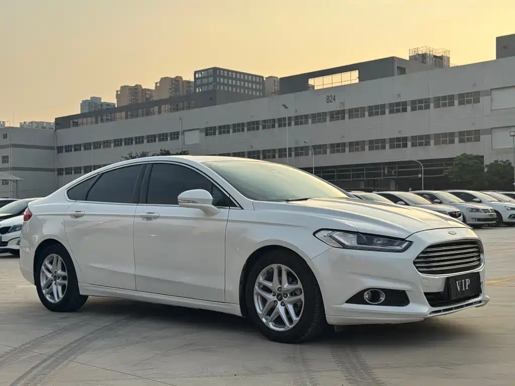 Ford Mondeo — миниатюра 3