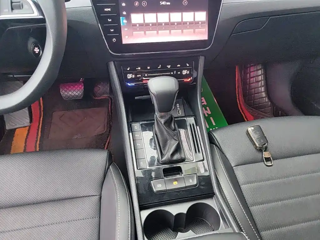 Skoda Superb — миниатюра 14