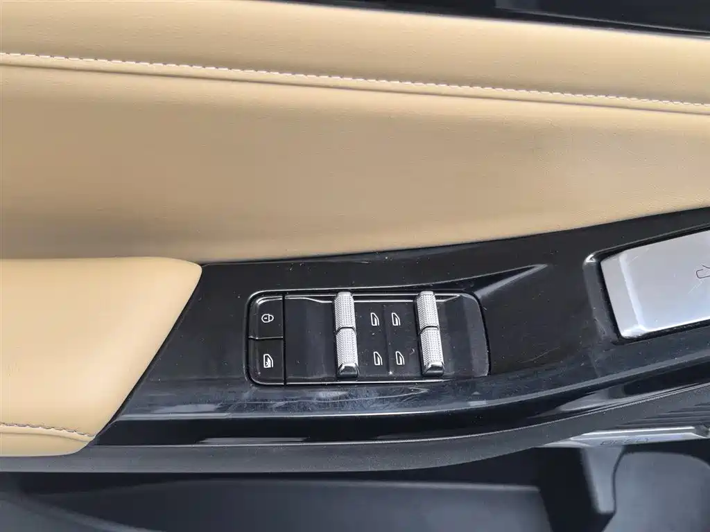 GEELY GALAXY GALAXY L6