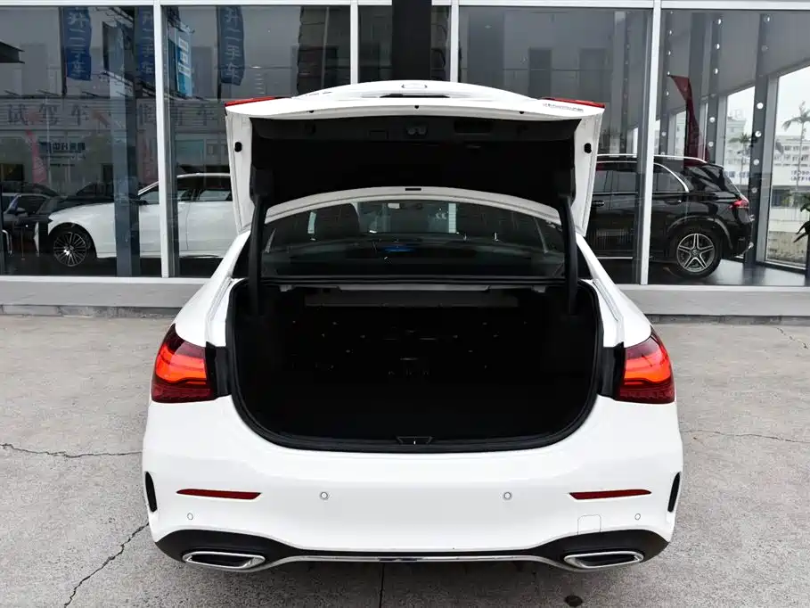 MERCEDES-BENZ A CLASS