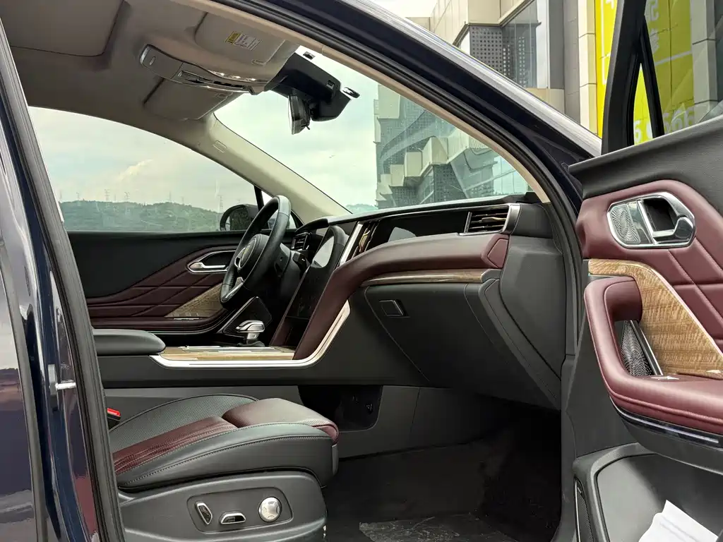 Hongqi Hongqi HS7 — миниатюра 11