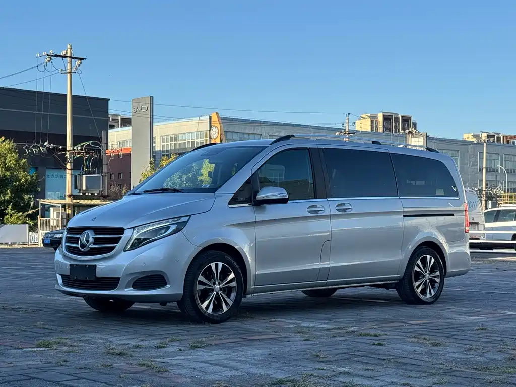 Mercedes-Benz V-Class