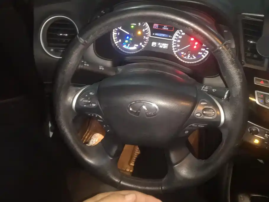 Infiniti QX60 (Import) — миниатюра 15