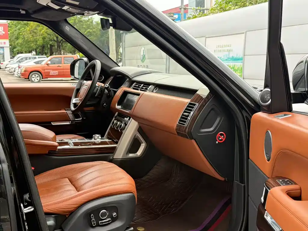 Land Rover Range Rover 2017 3.0 SC V6 Vogue SE Long Wheelbase