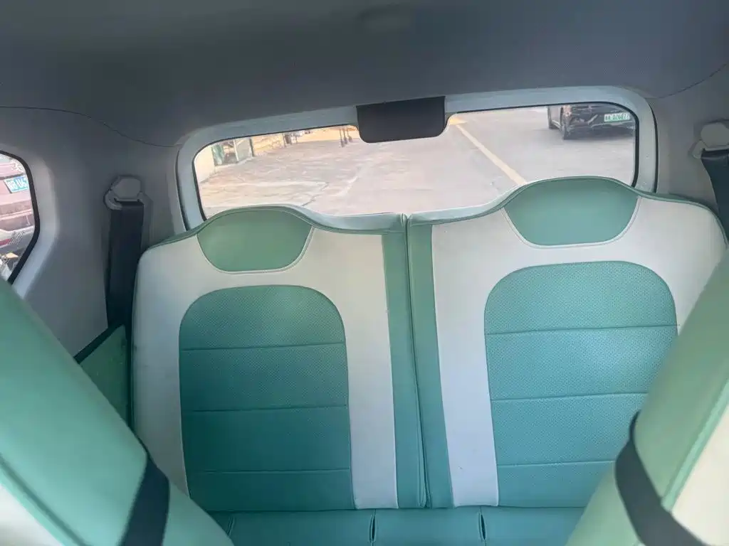 Wuling MINIEV — миниатюра 5