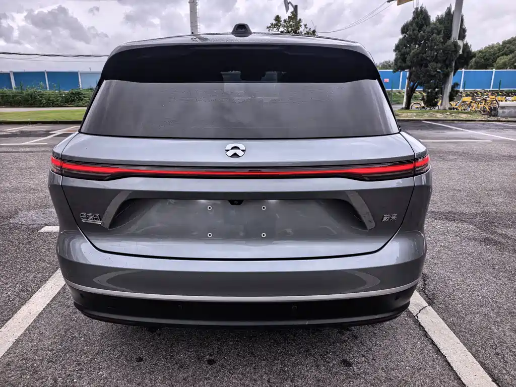 NIO ES8 — миниатюра 6