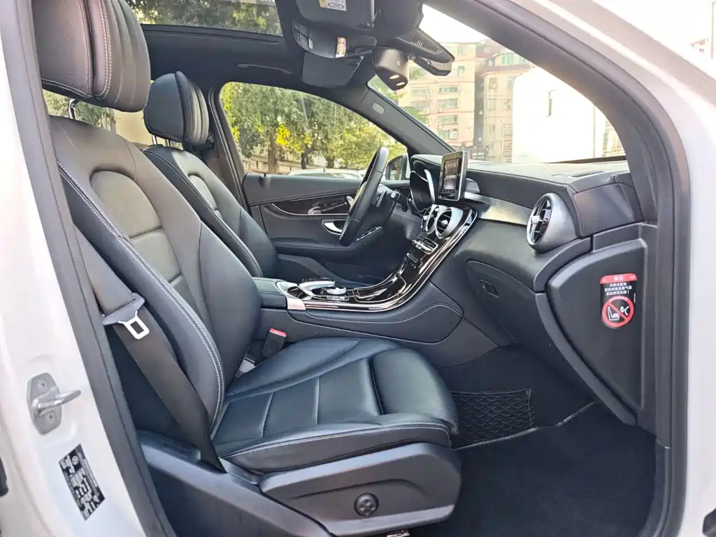 Mercedes-Benz GLC — миниатюра 21