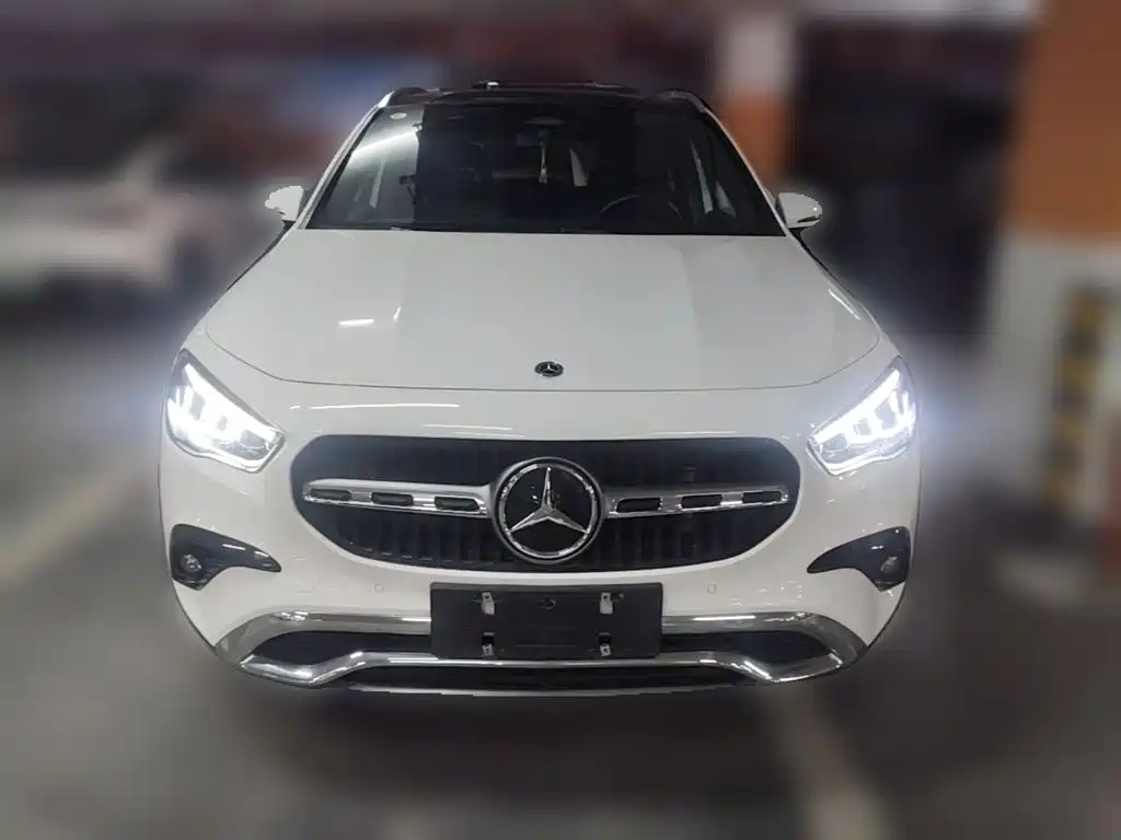 Mercedes-Benz GLA — миниатюра 5