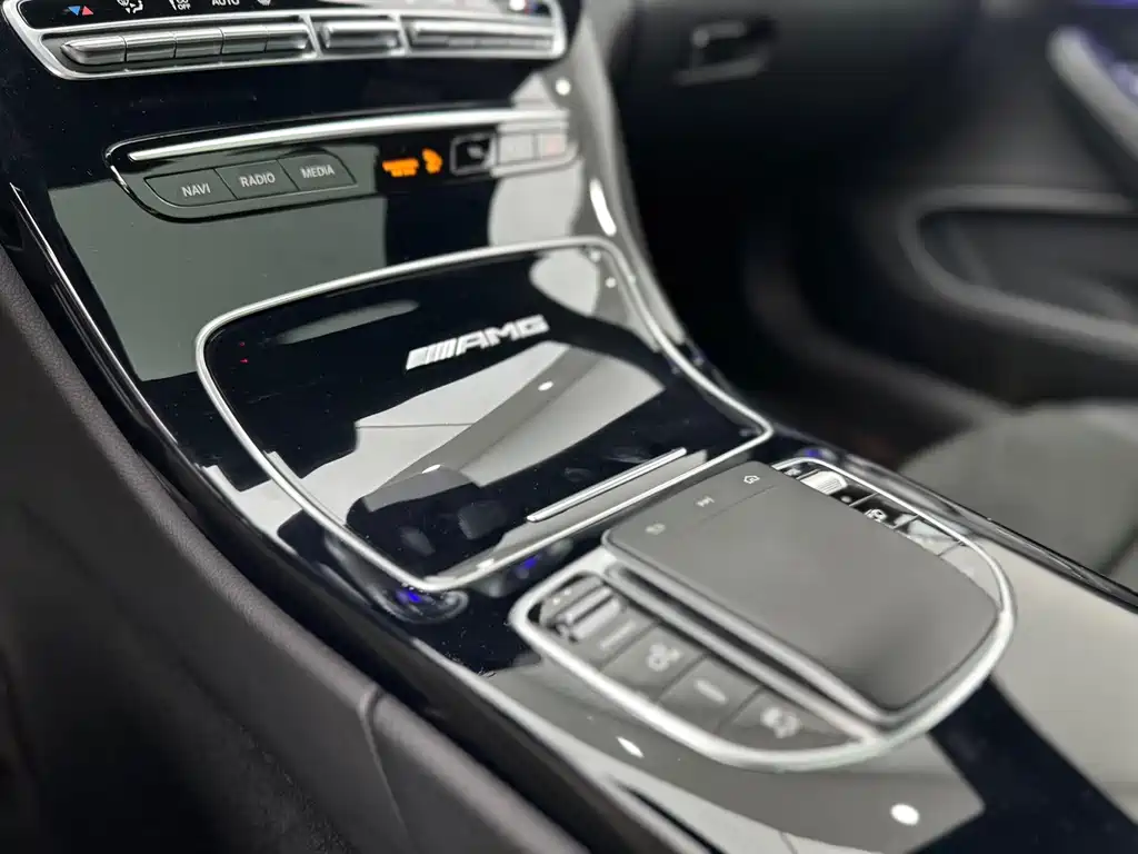 Mercedes-Benz C-Class AMG — миниатюра 13